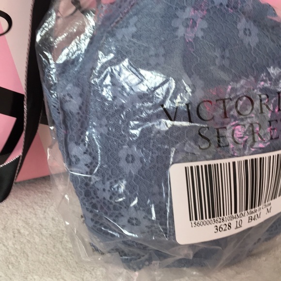 V.S. SZ. M LACE COLLECTION RACERBACK BRALETTE NWT - Picture 7 of 8